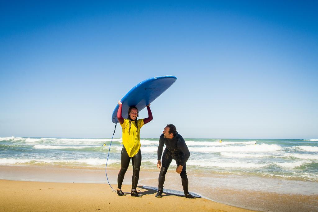 Hostel & Surfcamp 55 Ерисейра Екстериор снимка